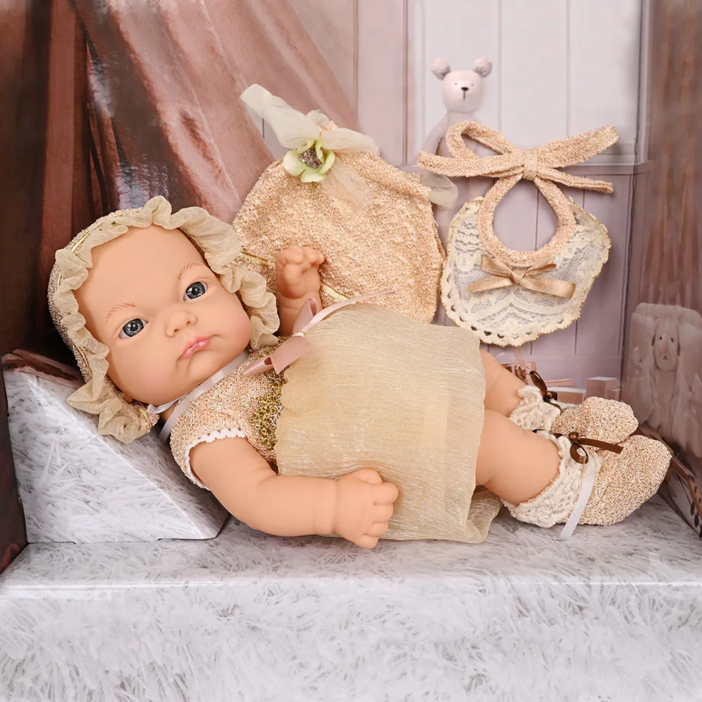 Игровой набор PITUSO Пупс в чепчике с аксессуарами Бежевый